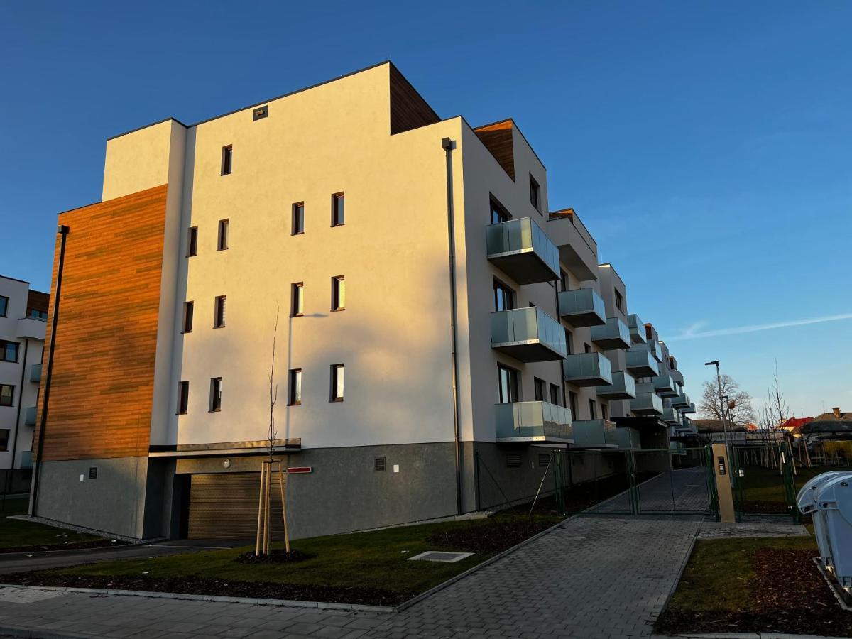 Apartman U Satoshiho Olomouc Luaran gambar